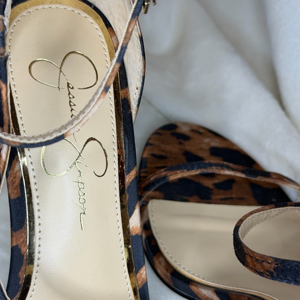 Jessica Simpson Qamille Leopard Print Strappy Stiletto Heels size 8 new - Picture 13 of 15